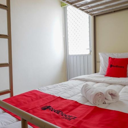 Reddoorz Hostel Near Kota Lama Semarang Eksteriør bilde
