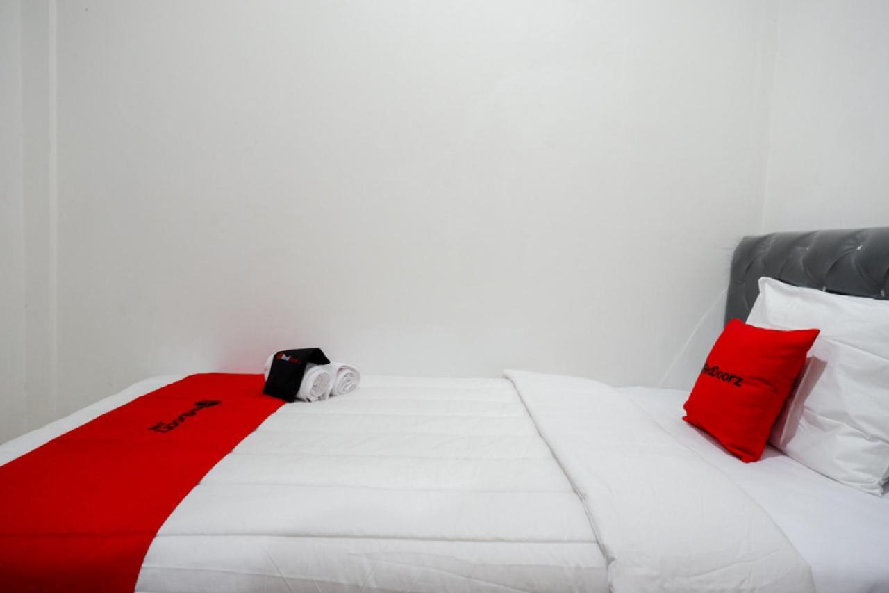 Reddoorz Hostel Near Kota Lama Semarang Eksteriør bilde